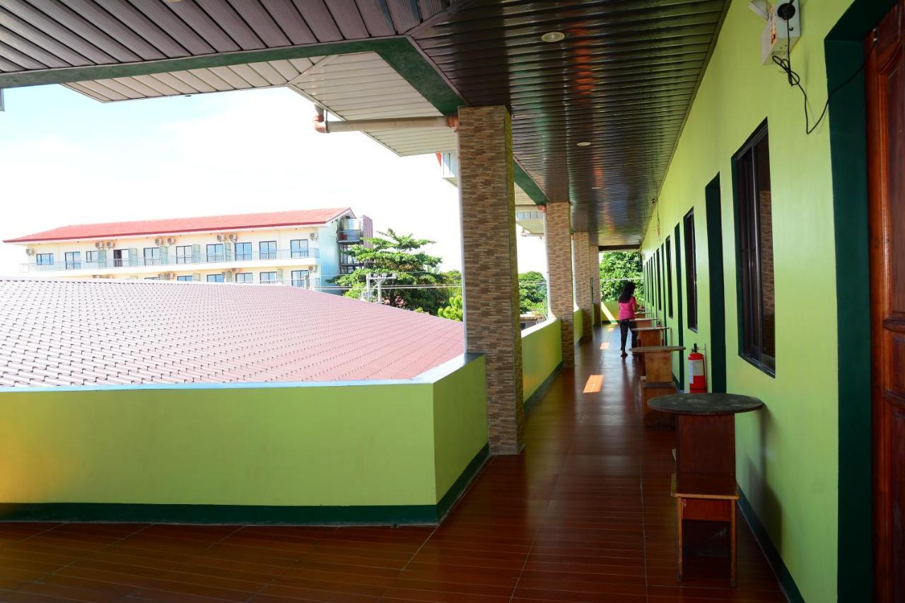 Aosmec Square Hotel มักตัน ภายนอก รูปภาพ